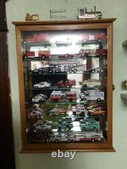 Car Display Case 56 Pcs Adjustable Mirrored Oak Model 1/43 1/64 Diecast Cabinet