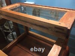 EARLY GRAIN PAINTED STORE COUNTER TOP DISPLAY CASE FULL VIEW WithTOP OPENING DOORS