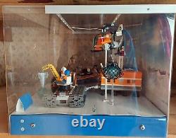 LEGO City Store Display Case 60036 + 60032 Artic Base Camp and Artic Snowmobile