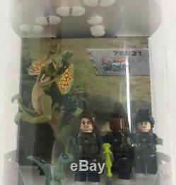 Lego Jurassic World Tri-Level Collectible Store Display Case with13 Characters