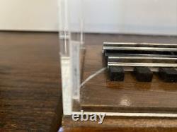 Lionel 30 Display Case With Wooden Base
