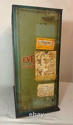 Rare vintage Mazda Eveready automobile lamp bulb store countertop display case