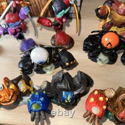 SKYLANDERS GIANTS Storage Display Box Carrying Case with11 Figures-19Cards