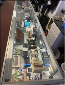 Store Showcases/Display Cases 70x20x39 With Lights & 3 Shelves. EUC PICK UP