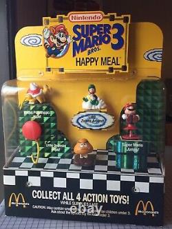 Super Mario Bros 3 McDonalds Happy Meal Store Display Case 1990 Nintendo SMB NES