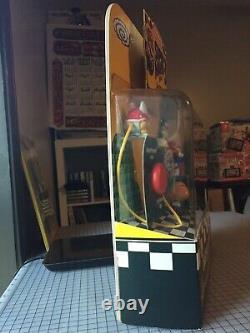 Super Mario Bros 3 McDonalds Happy Meal Store Display Case 1990 Nintendo SMB NES