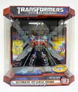 TRANSFORMERS ULTIMATE OPTIMUS PRIME Store Display Case 24 DOTM COMPLETE 2011