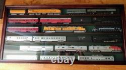 Train Display Case HO N Z Cars 1/64 Model Toy Matchbox Oak Wood Cabinet US Rack