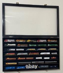 Train Display Case N Scale Black 7 Shelves Cabinet Railroad Car Locomotive Frame