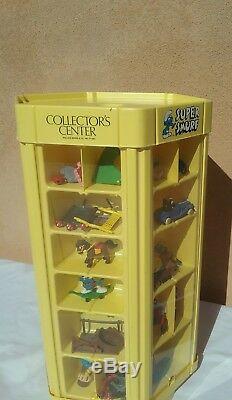 Vintage 1980s Smurf Collector's Center toy store display case 1983 with figures