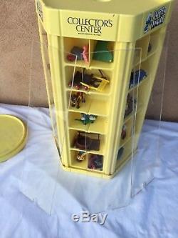 Vintage 1980s Smurf Collector's Center toy store display case 1983 with figures