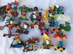 Vintage 1980s Smurf Collector's Center toy store display case 1983 with figures