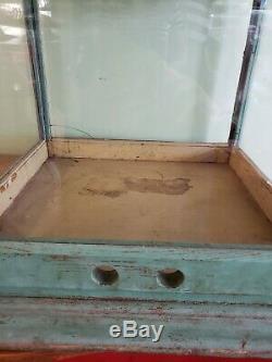 Vintage Antique General/Country Store Mercantile Antique Countertop Display Case