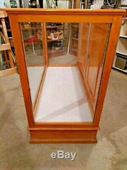 Vintage Display Case Oak 4-foot 2-shelves withdrawers for storage Retail Furniture