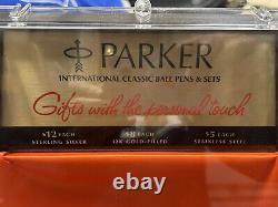 Vintage PARKER International Classic Ball Pen Store Counter Top Display Case