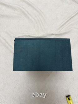 Vintage Textured Green Display Case With 2 White Silk-Lined Compartments 12x1 0