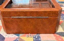 Watch Display Case Luxury 8 Slot Tan Leather & Brown Storage Lock Organizer Box